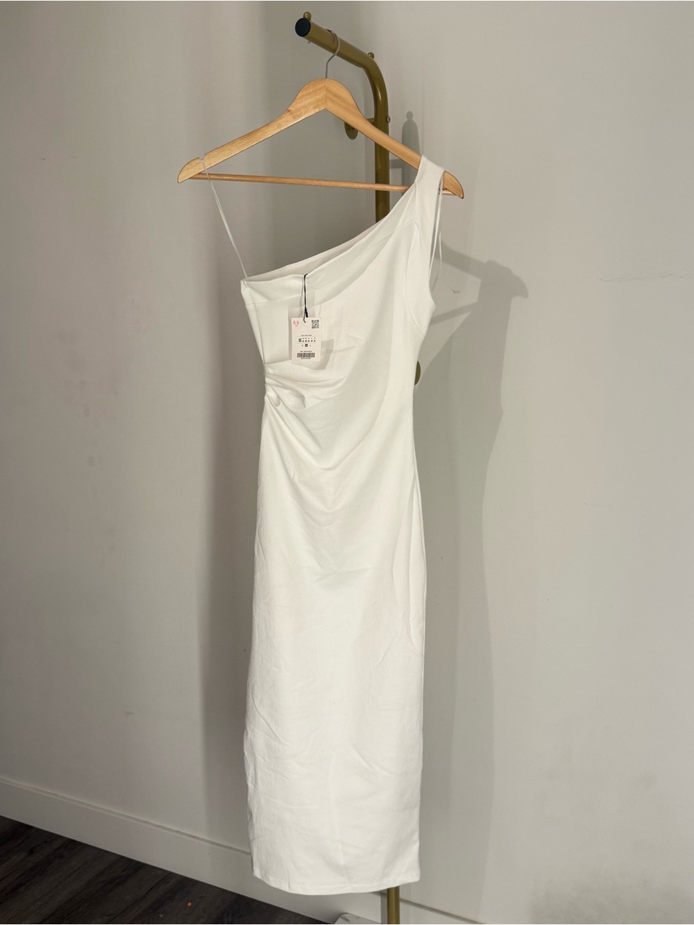 Zara NWT White One-Shoulder Ruched Midi Dress Size M
